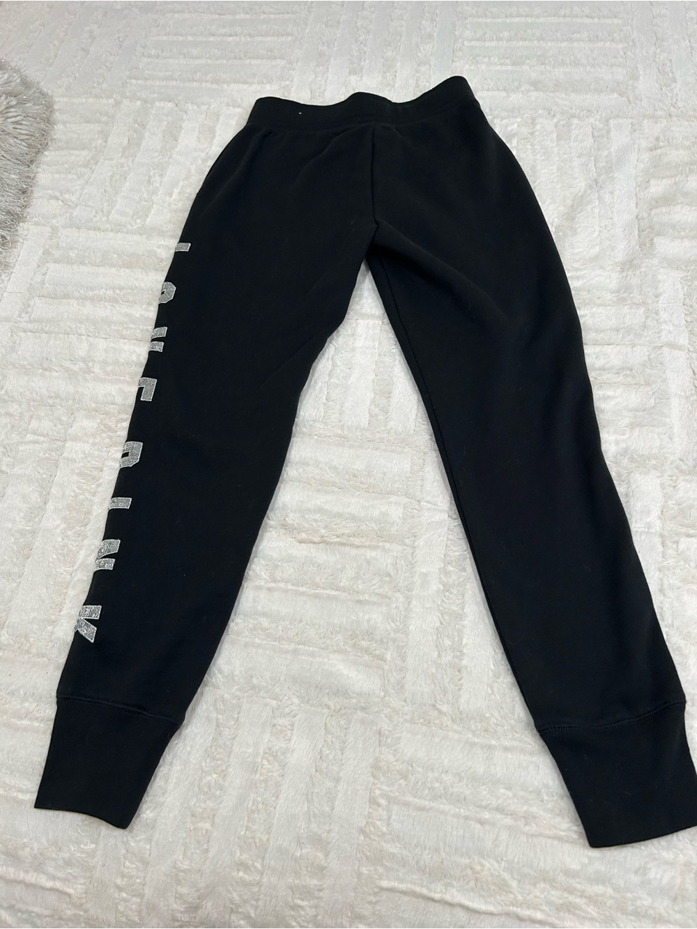 Victoria’s Secret’s Pink Silver Sequined Bling LOVE PINK Sweatpants NWOT - Picture 6 of 6